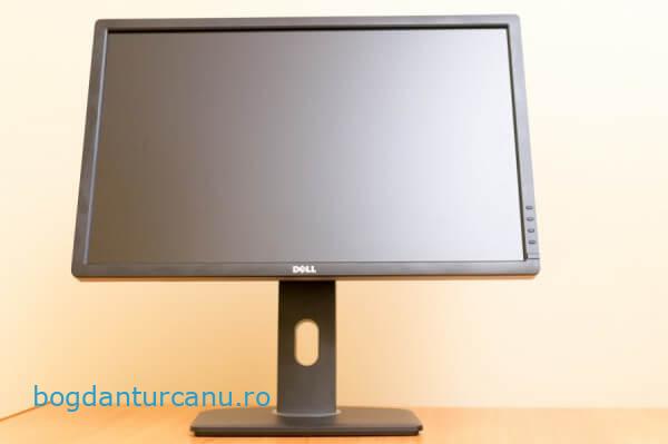 DELL UltraSharp U2412M