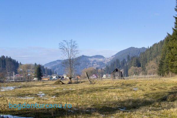 Cu mocanița Huțulca la Moldovița, Suceava, România.